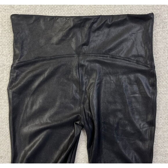 Spanx Faux Leather Leggings Women's Size 2X Black Pull On Shaping - Picture 4 of 11